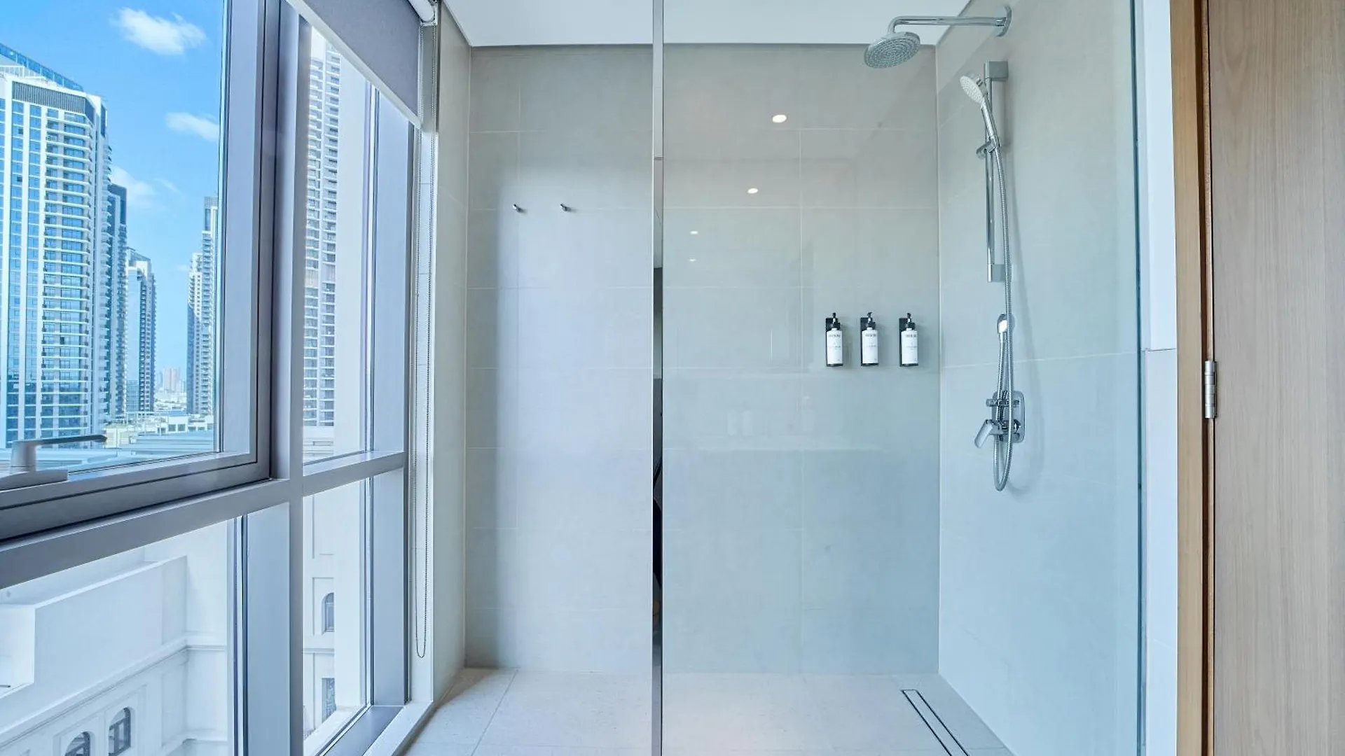 Privacasa - Vida Residences Creek Beach 901 Dubai Apartment